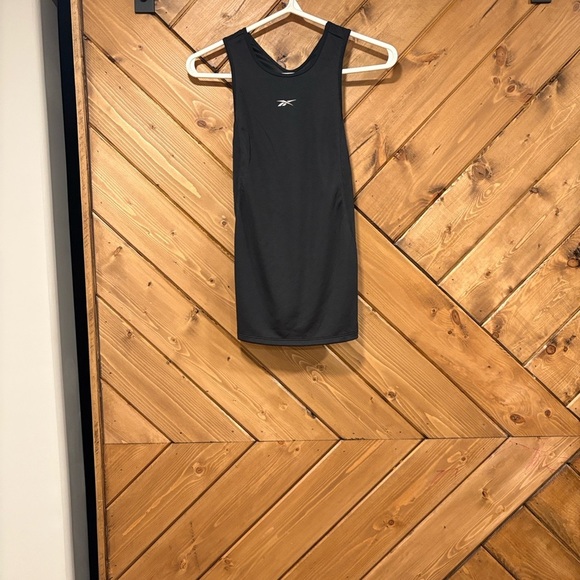 Reebok Women's Black Tank Top XS NWT - Picture 3 of 6